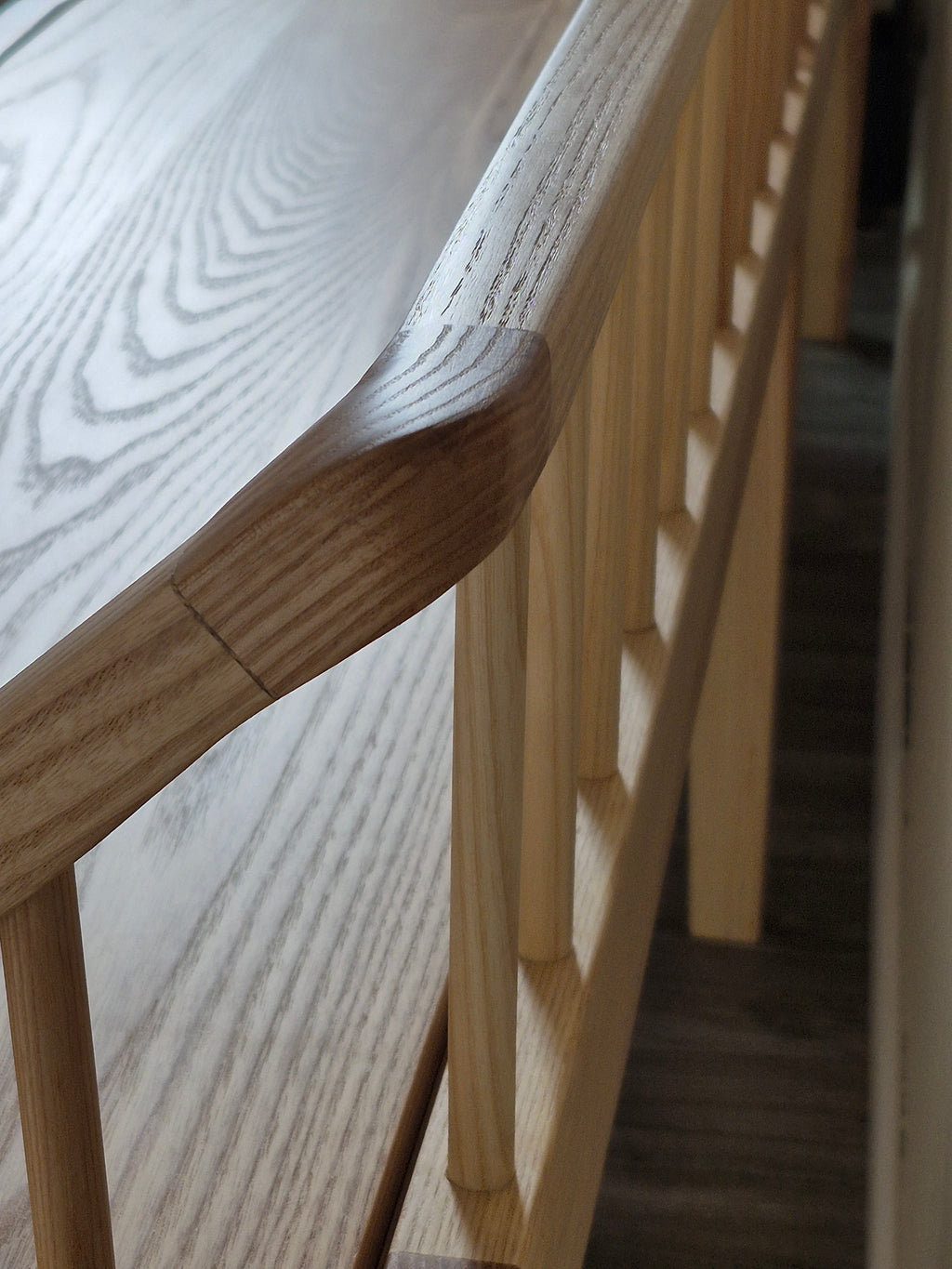 70" Spindle Bench
