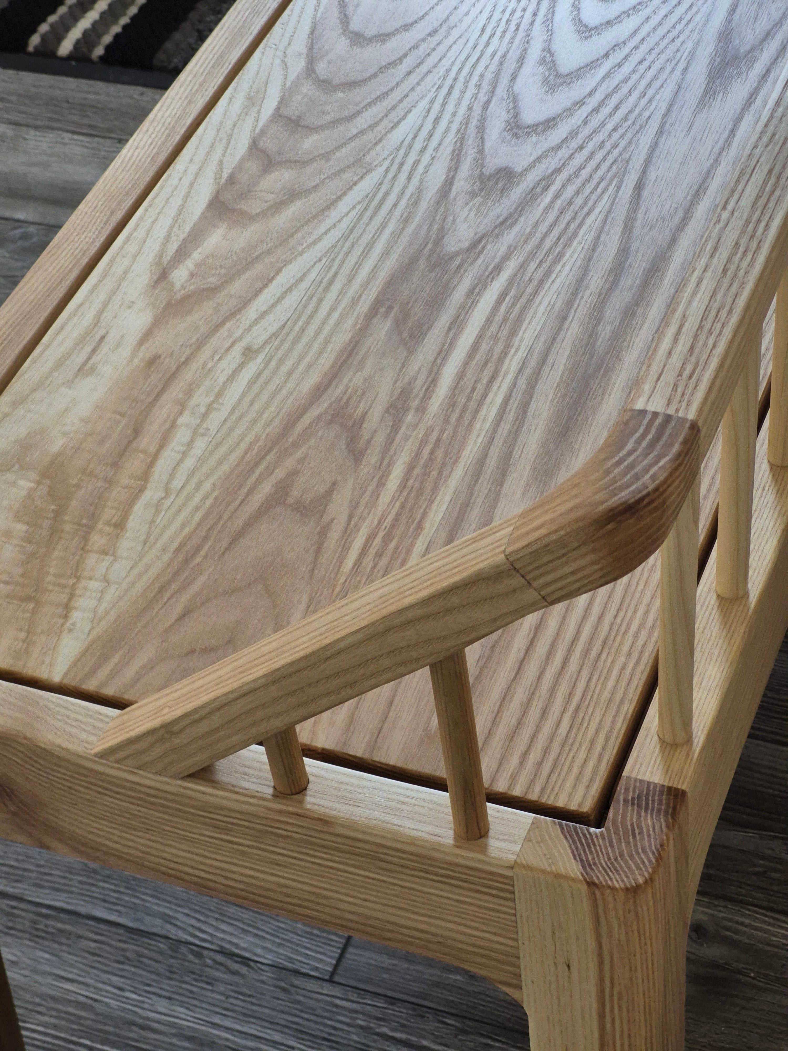 70" Spindle Bench