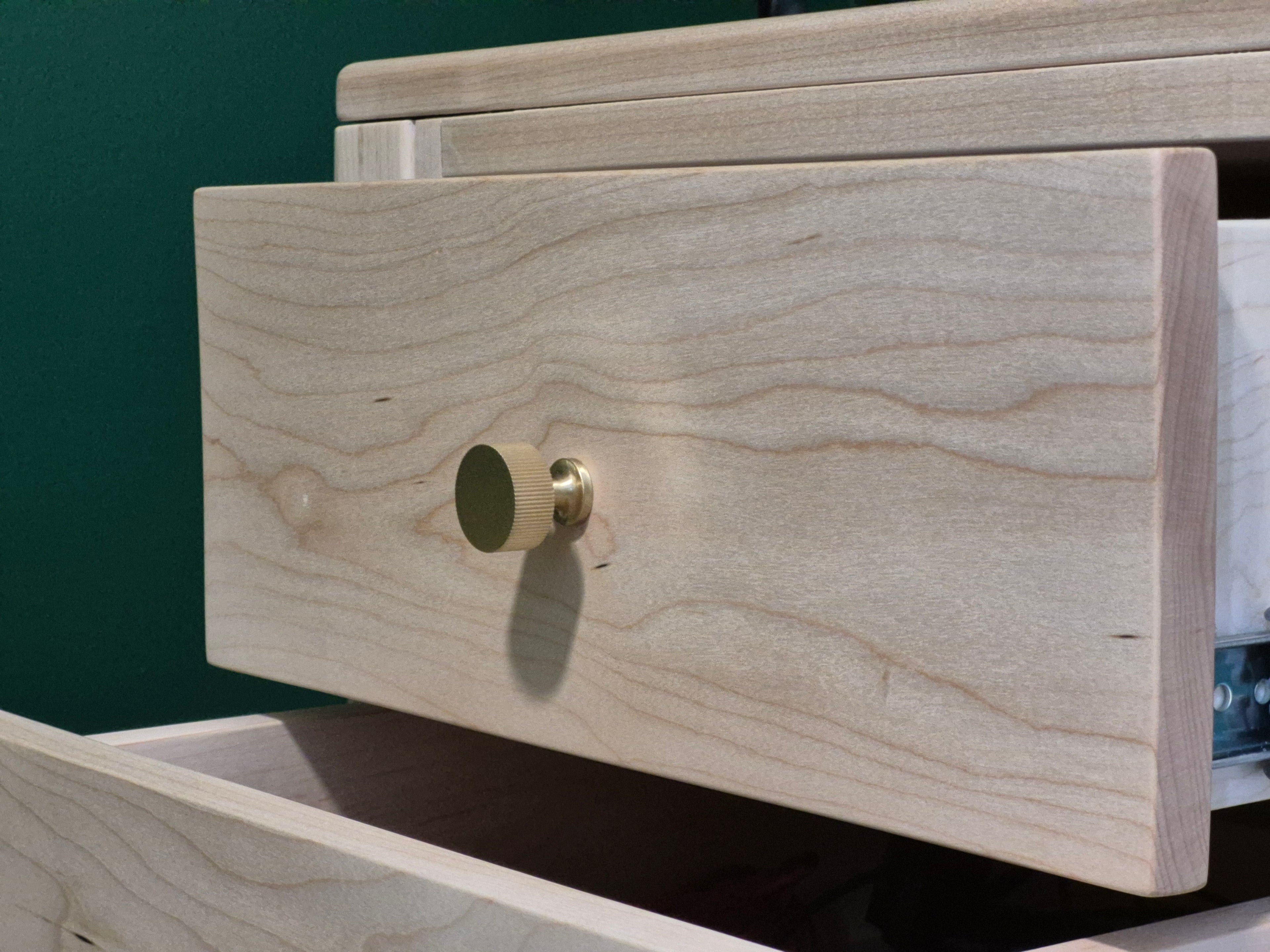 Chelsea Desk