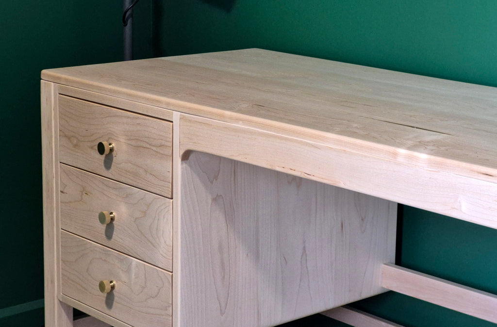 Chelsea Desk