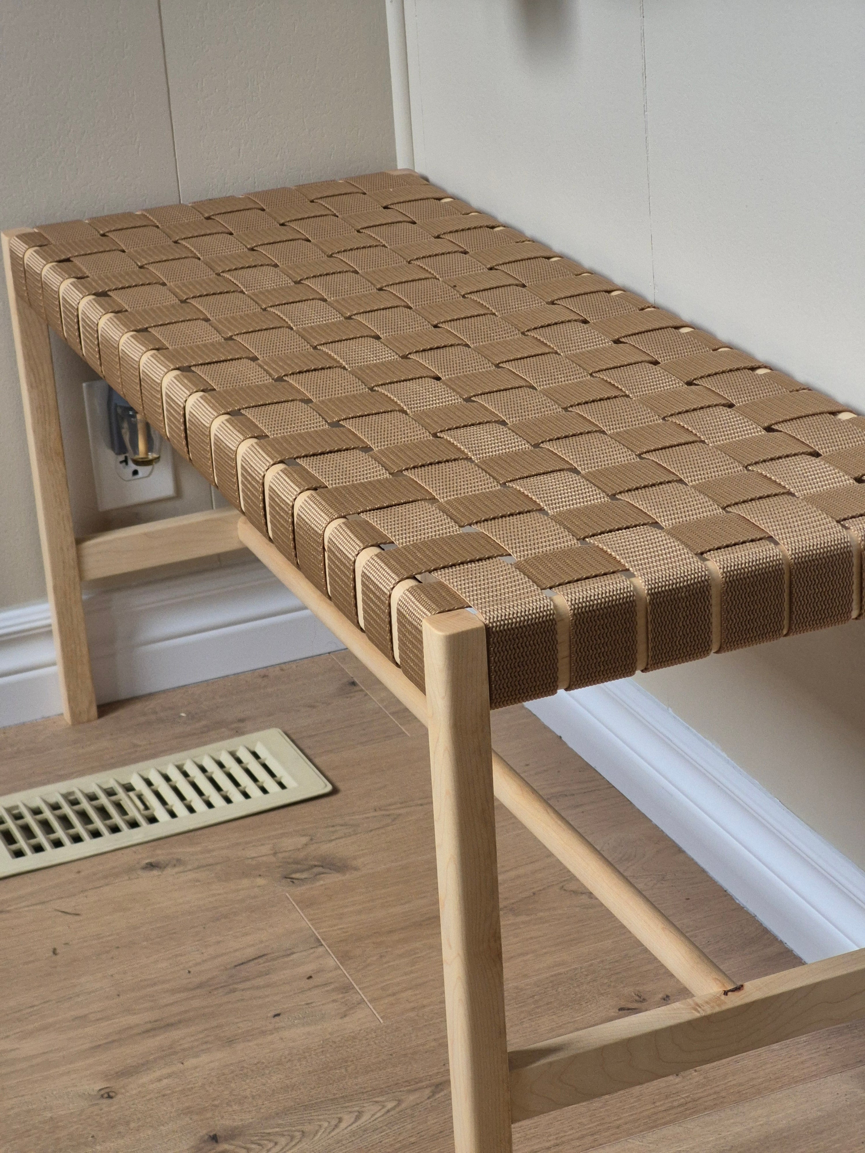 35" Weave Bench
