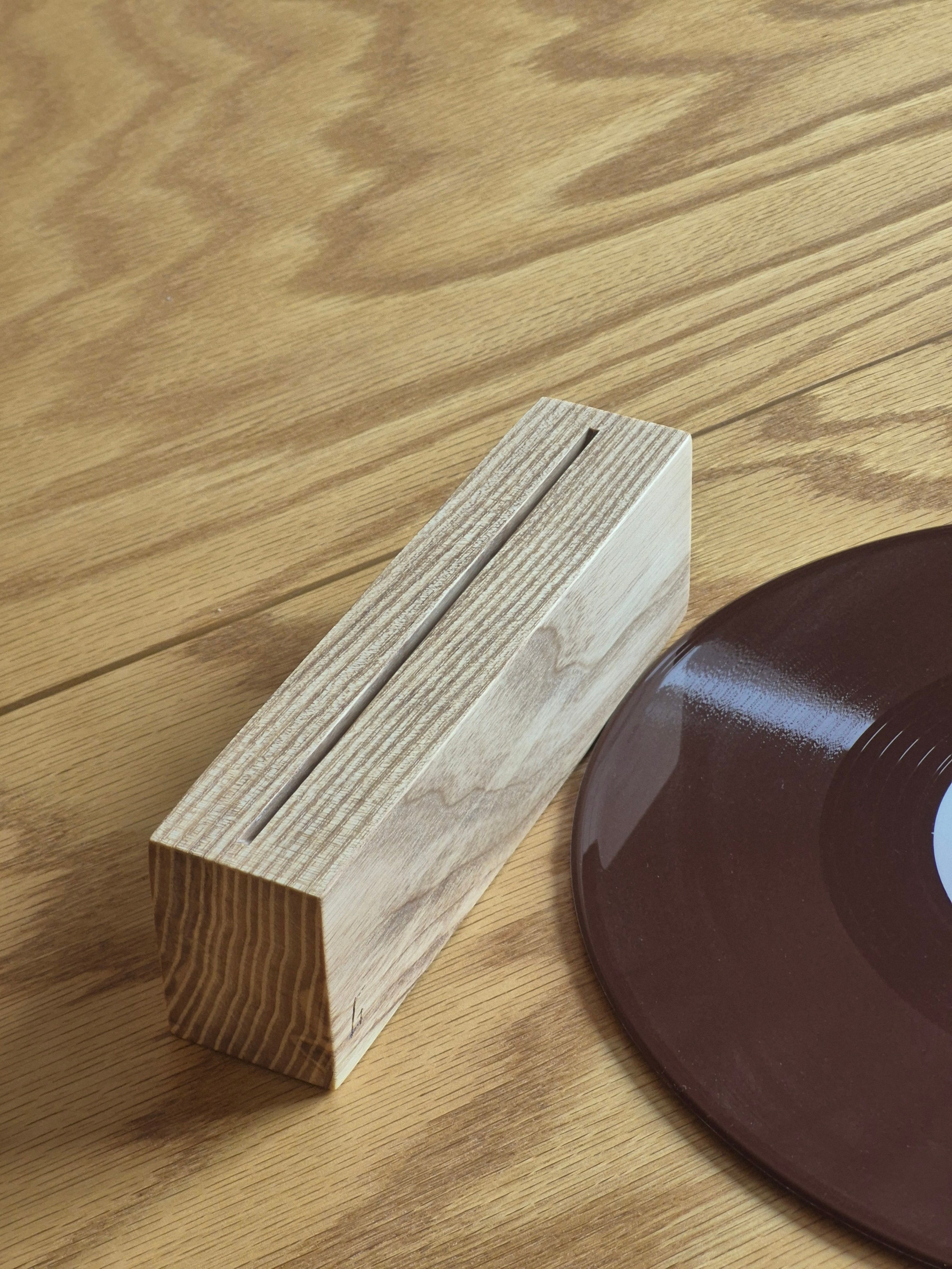 HiFi 10" Ash Vinyl Stand