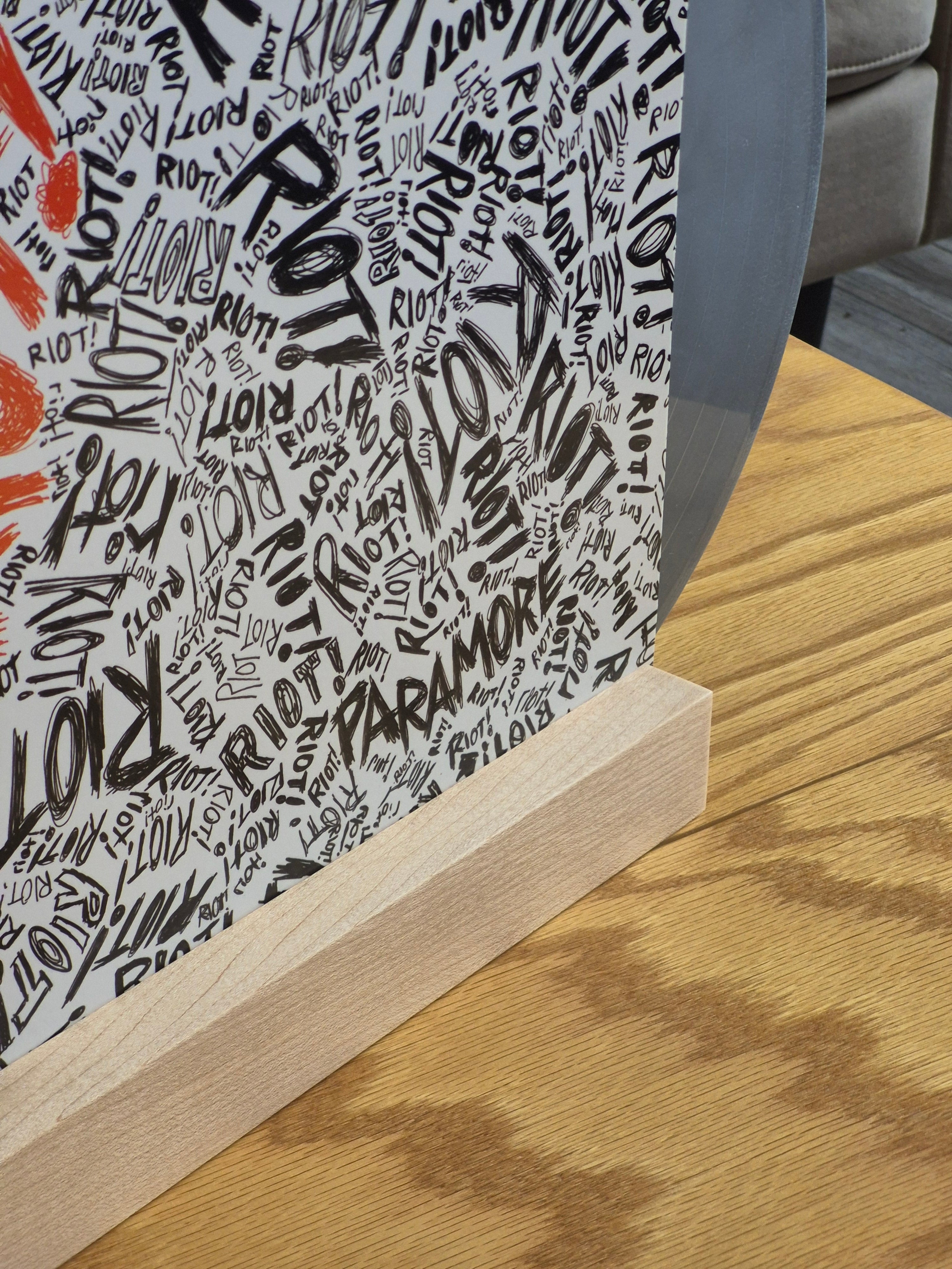 HiFi Maple Album Art Stand