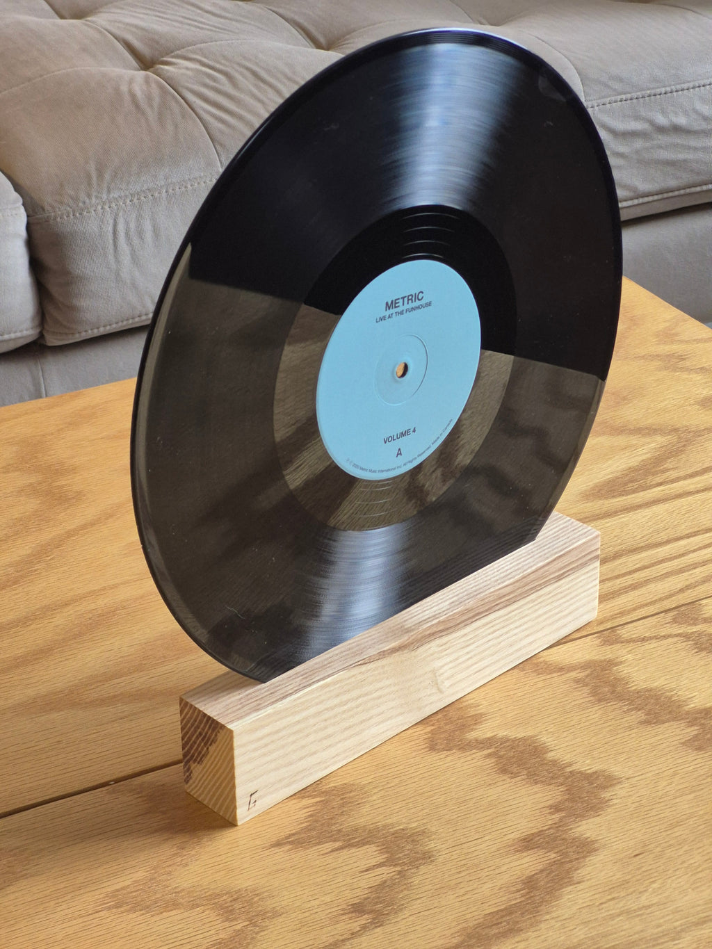 HiFi 12" Ash Vinyl Stand