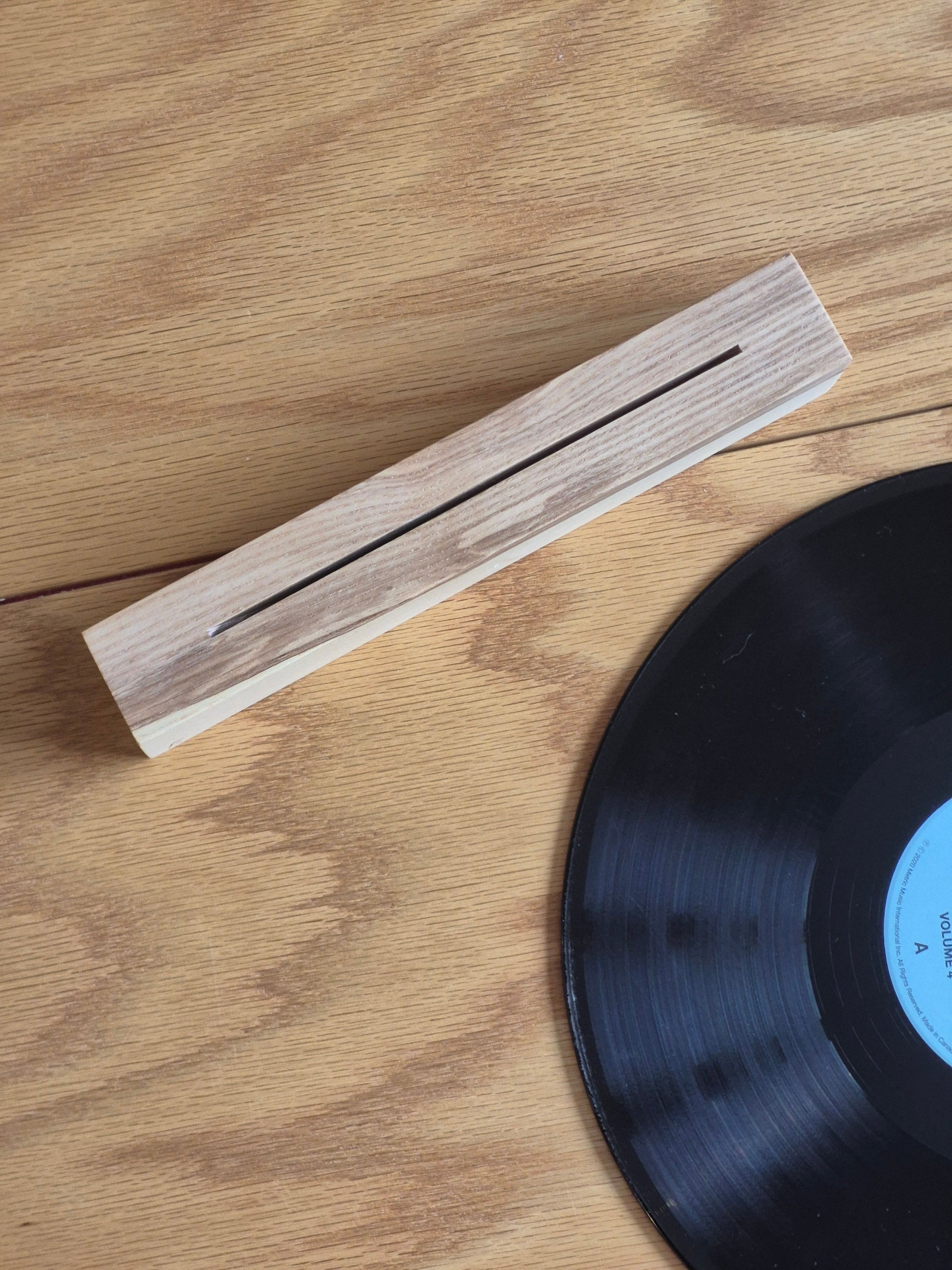 HiFi 12" Ash Vinyl Stand