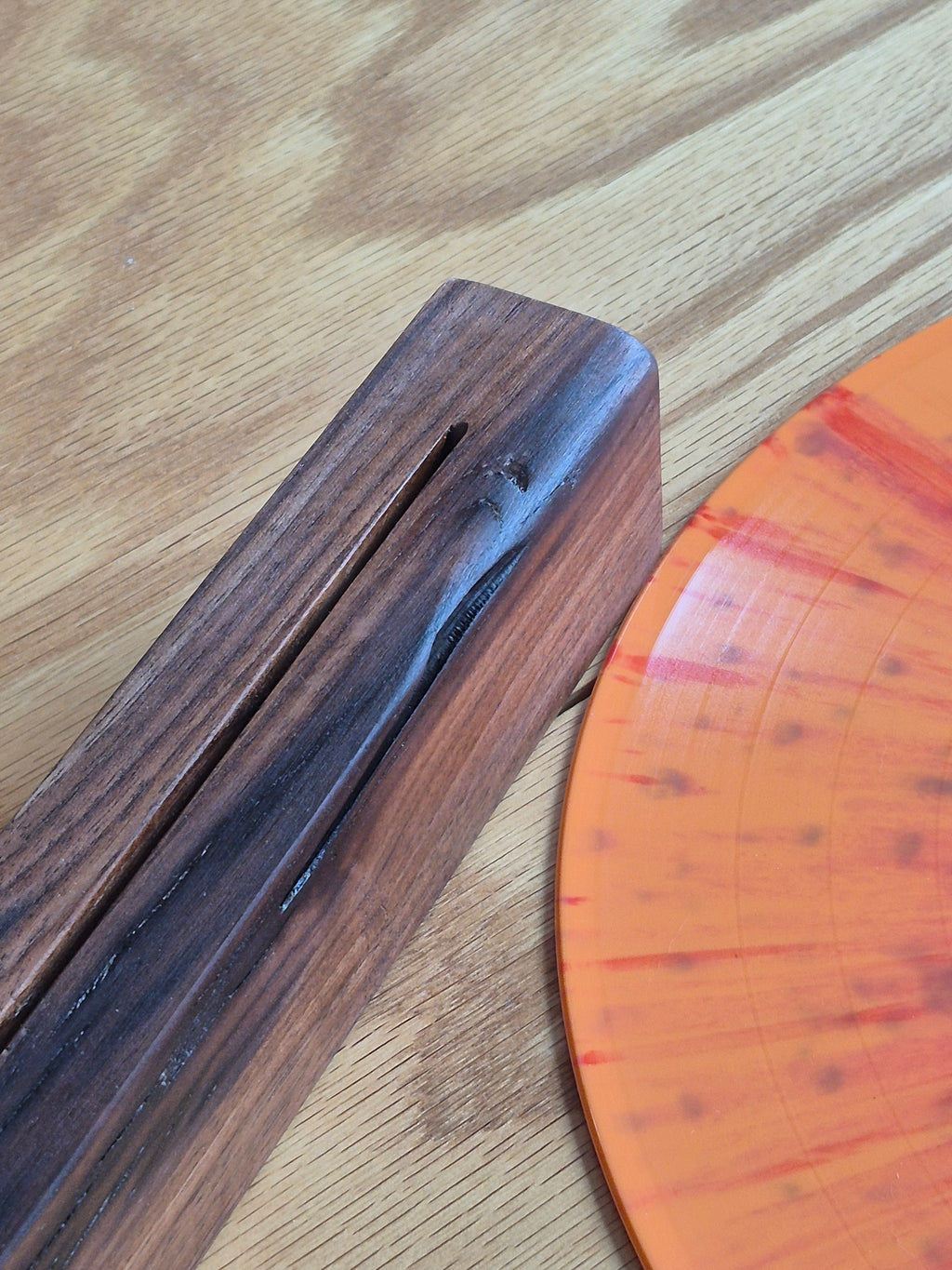 HiFi 12" Walnut Vinyl Stand