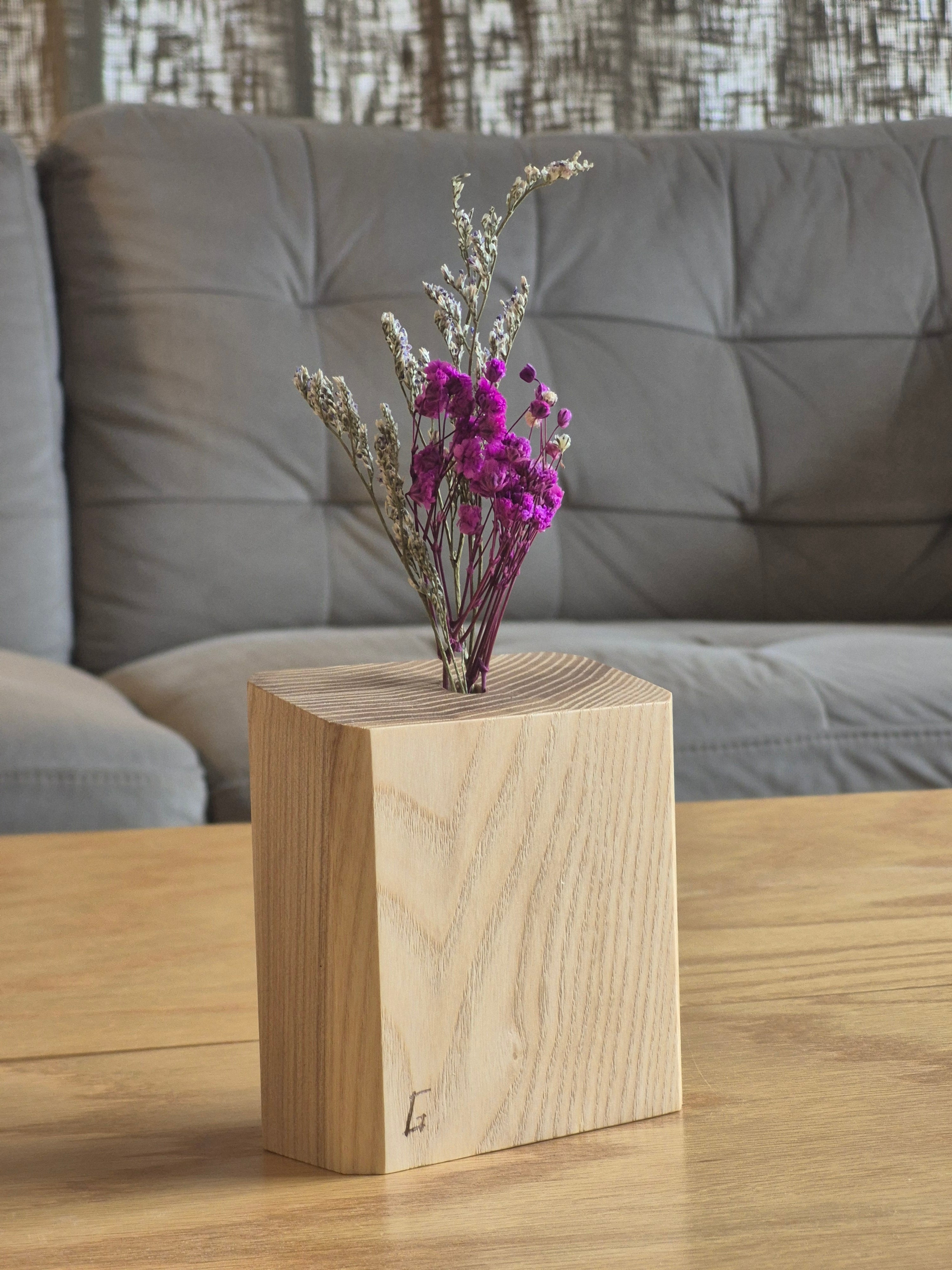 Single Fling Ash Angled Flower Vase
