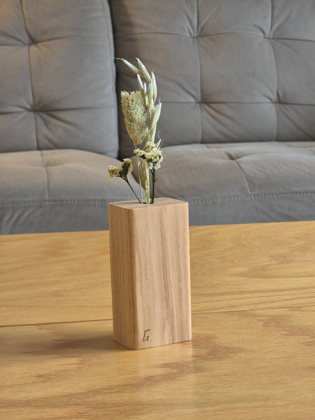 Mini Fling Ash Flower Vase