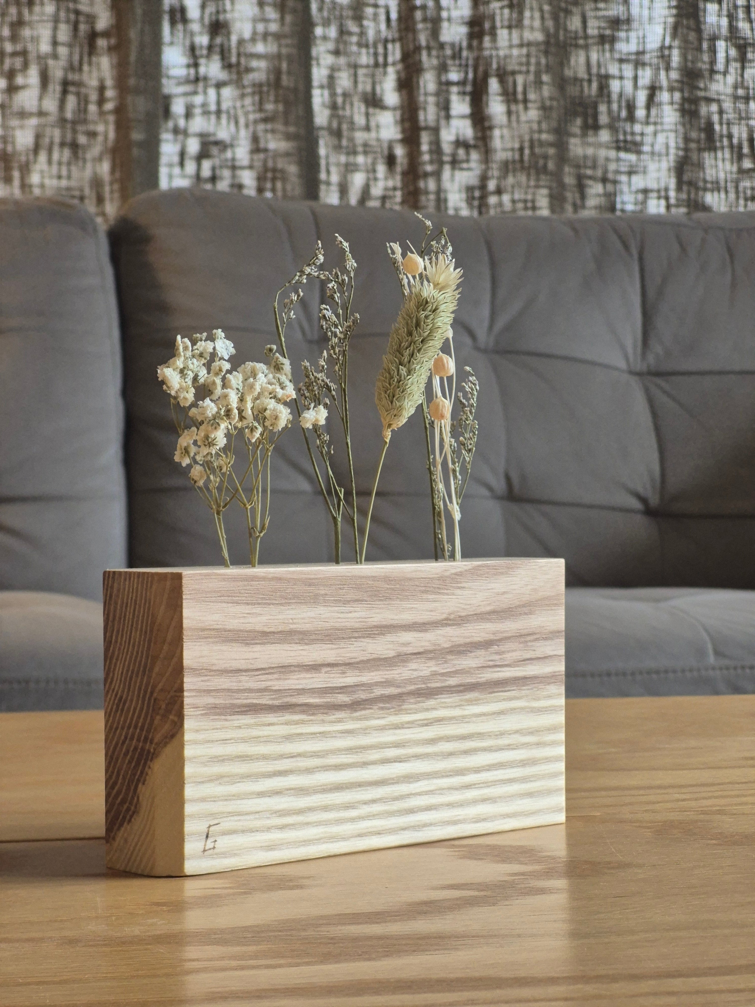 Triple Fling Ash Flower Vase
