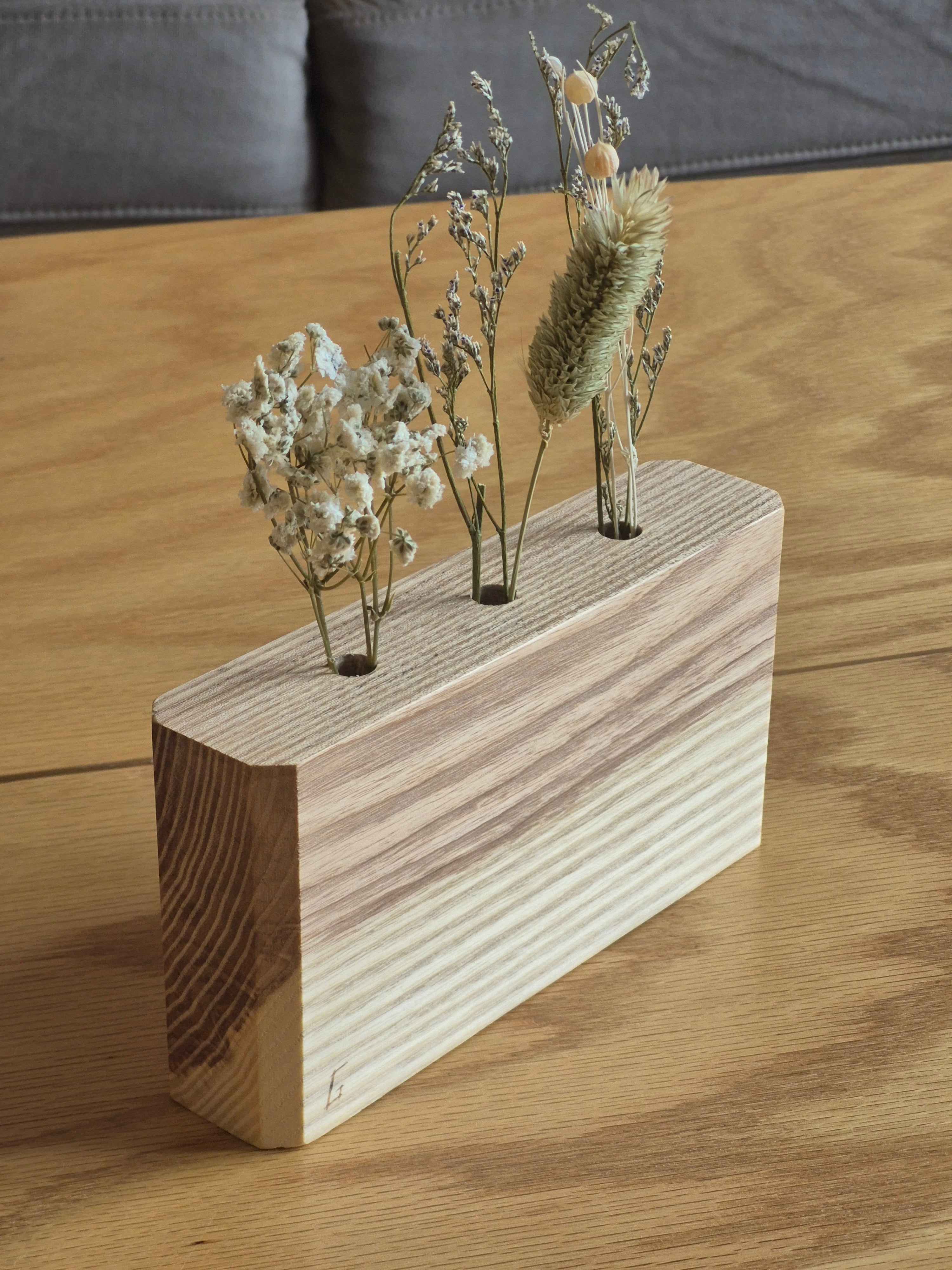 Triple Fling Ash Flower Vase