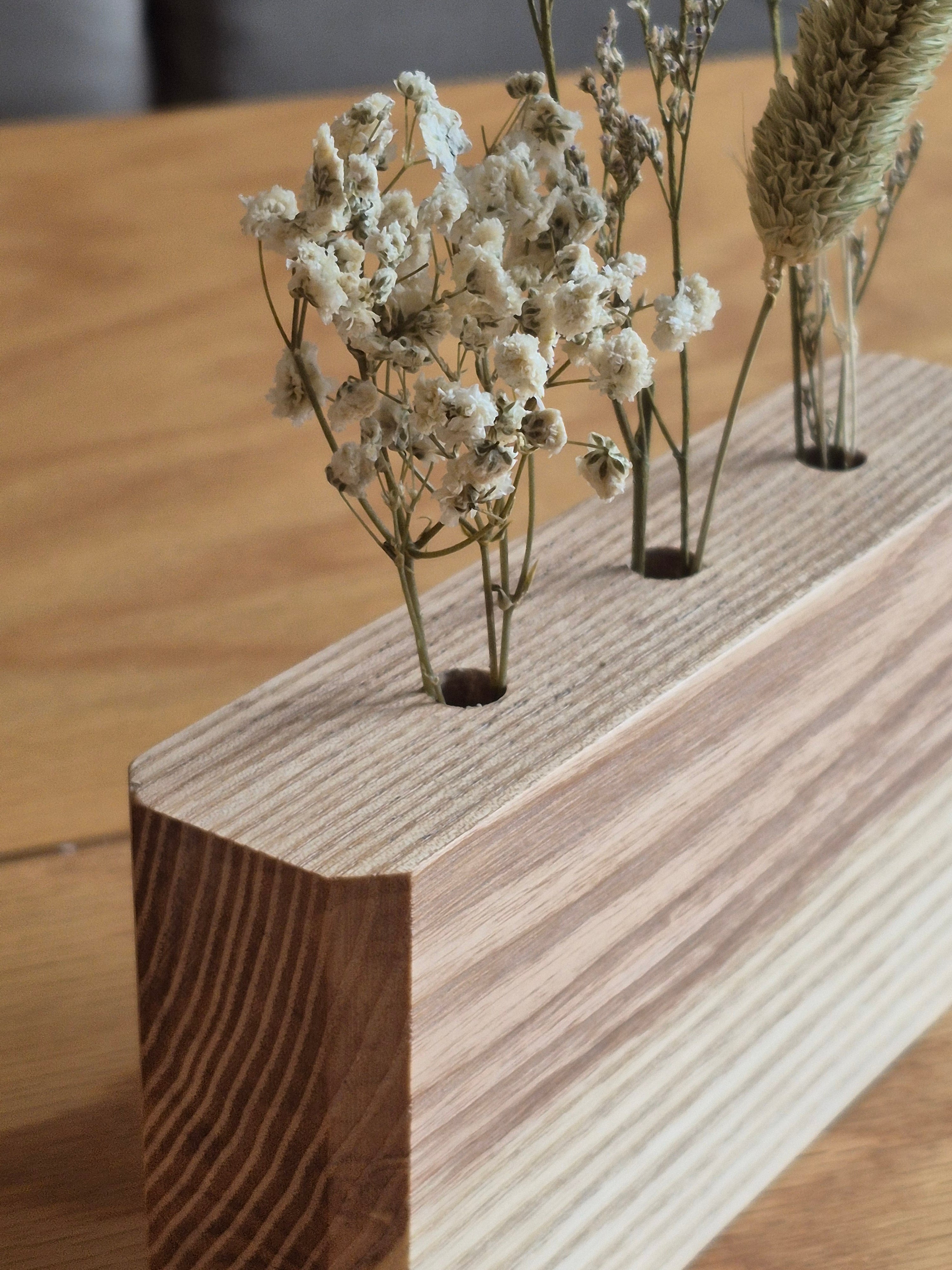 Triple Fling Ash Flower Vase