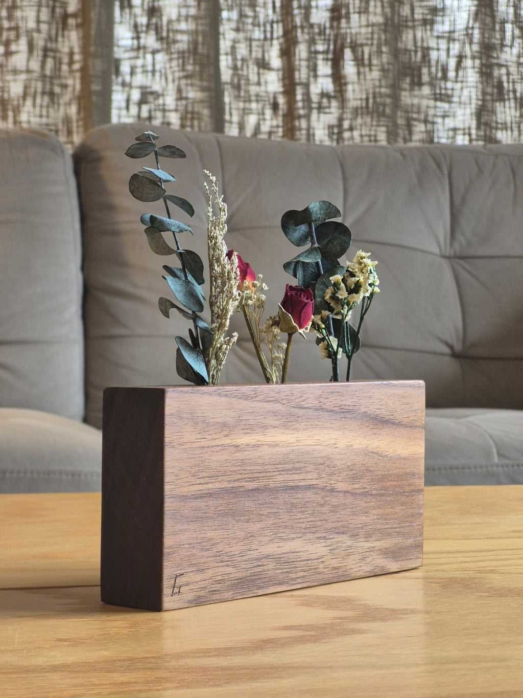 Triple Fling Walnut Flower Vase