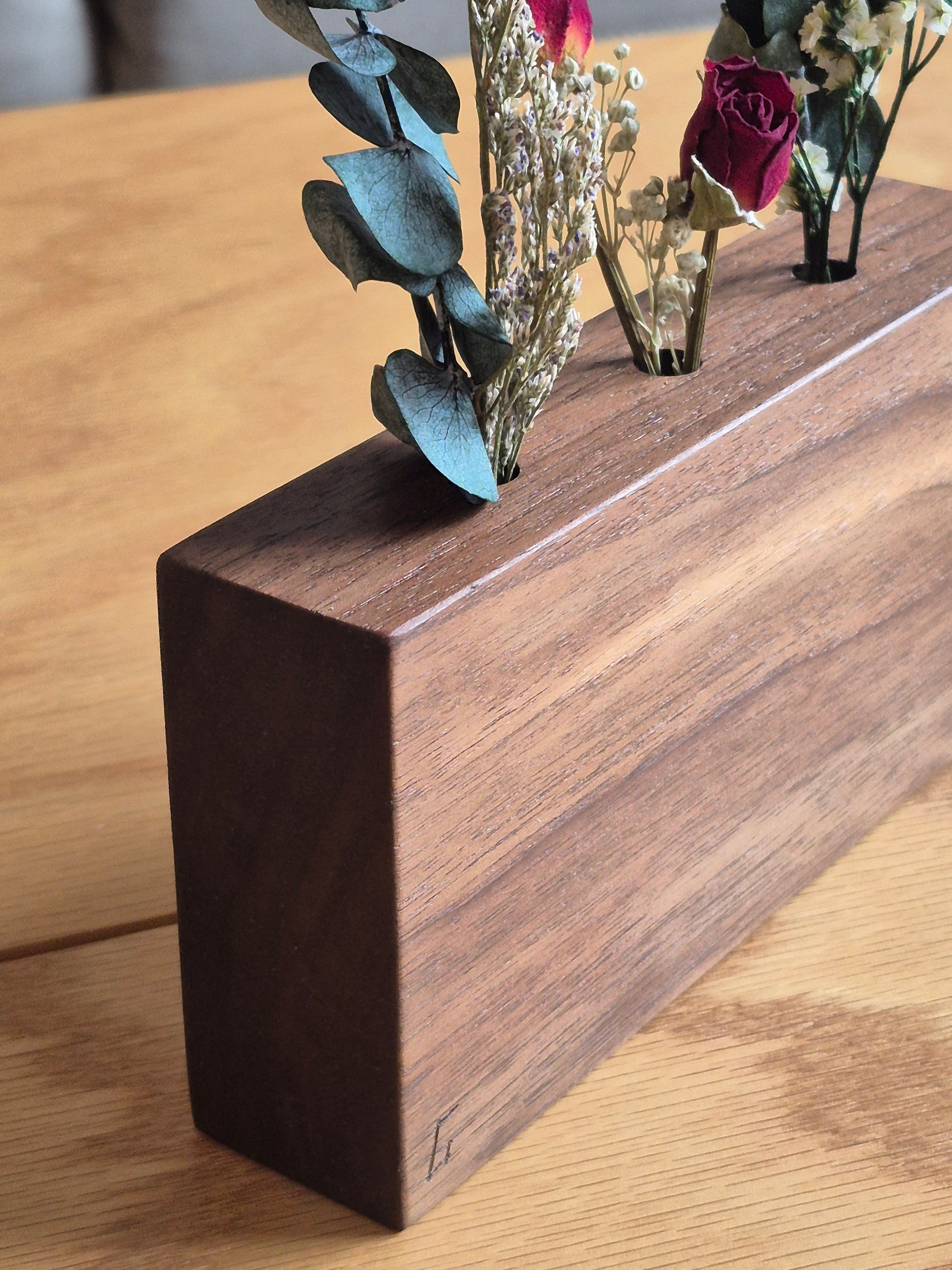 Triple Fling Walnut Flower Vase